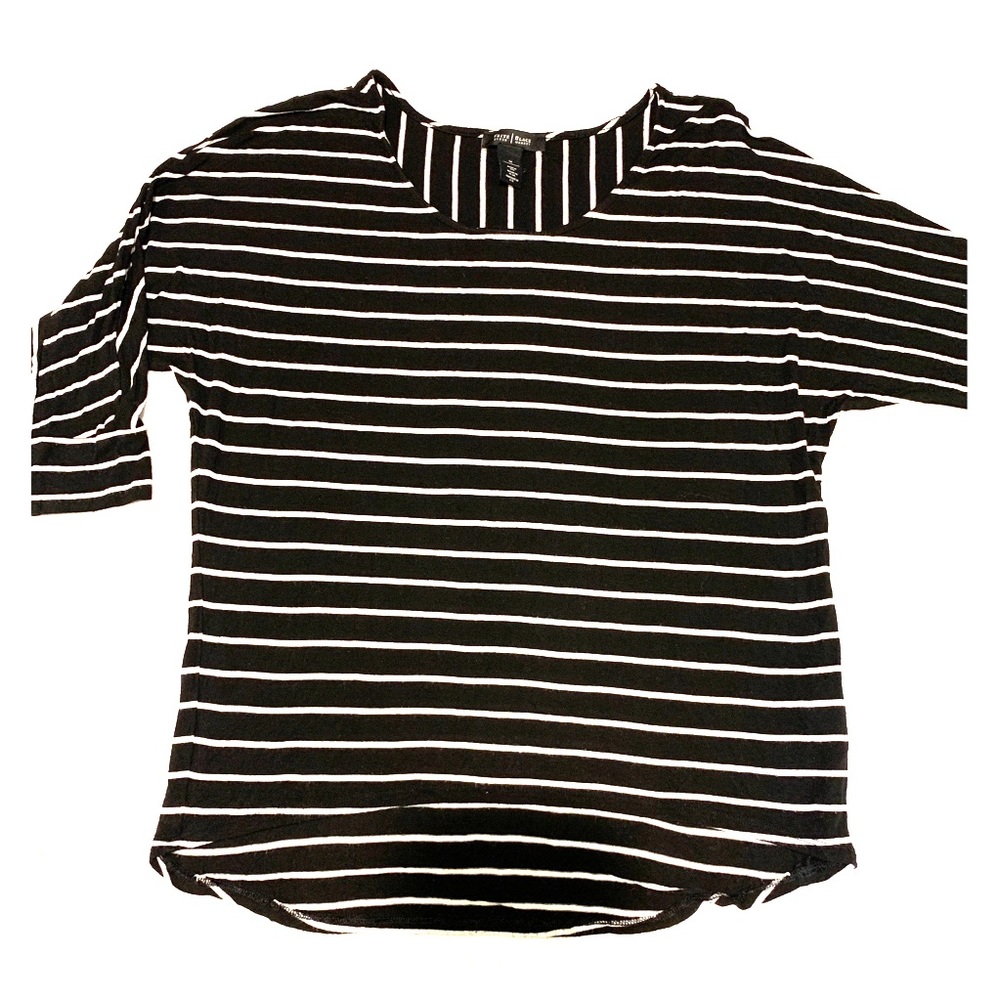 White House Black Market longline scoop neck 3/4